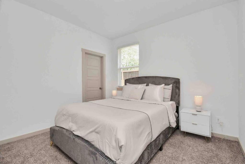 4Bedroom Escape - Near Med Center With Backyard Хьюстон Экстерьер фото