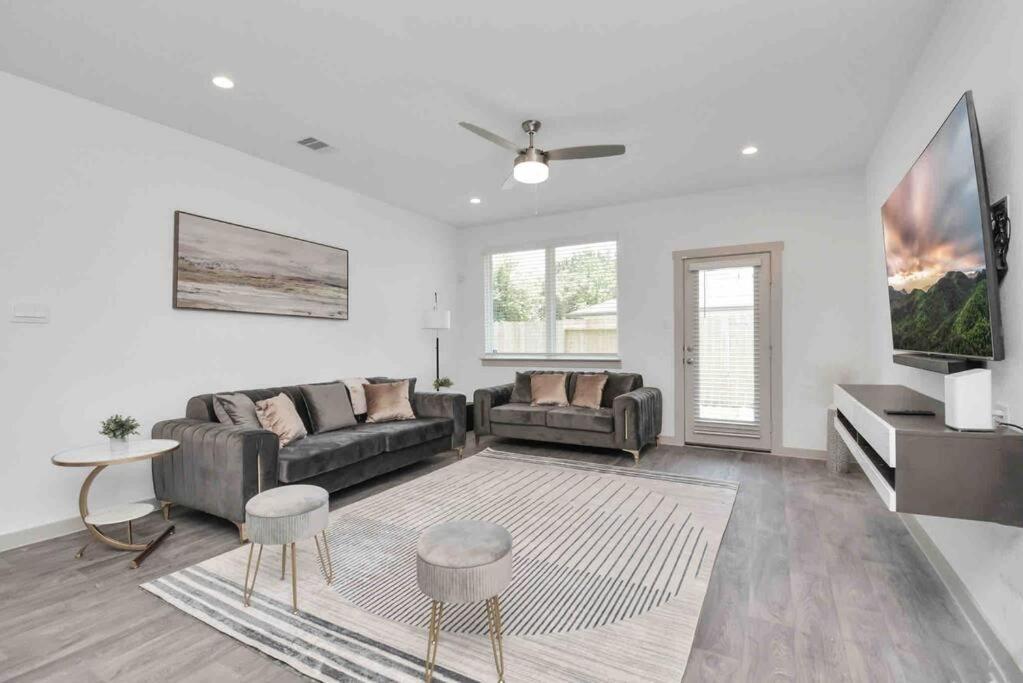 4Bedroom Escape - Near Med Center With Backyard Хьюстон Экстерьер фото